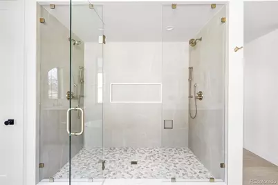 1060 S Garfield Street, Denver, CO 80209 - Photo 25