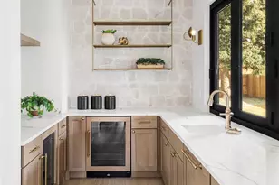 1060 S Garfield St, Denver, CO 80209 - Photo 9