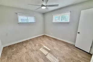 755 Uvalda St, Aurora, CO 80011 - Photo 17