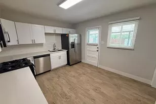 755 Uvalda St, Aurora, CO 80011 - Photo 11