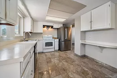 5042 Scranton Street, Denver, CO 80239 - Photo 9
