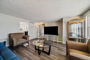 5042 Scranton St, Denver, CO 80239 - Photo 5