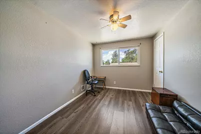 5042 Scranton Street, Denver, CO 80239 - Photo 15