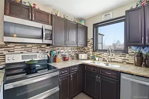 9724 W Polk Pl, Littleton, CO 80123 - Photo 17