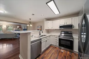 12555 E Tennessee Cir, Aurora, CO 80012 - Photo 11