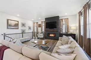 8708 S Quatar St, Aurora, CO 80016 - Photo 7