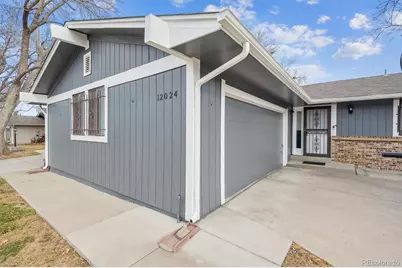 12024 E Maple Avenue, Aurora, CO 80012 - Photo 3