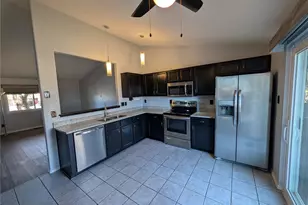 5628 Hudson Cir, Thornton, CO 80241 - Photo 7