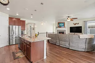 22861 E Chenango Dr, Aurora, CO 80015 - Photo 5