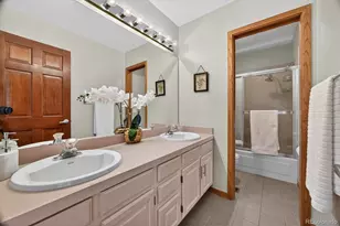 25924 Gateway Dr, Golden, CO 80401 - Photo 31