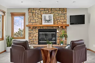 25924 Gateway Dr, Golden, CO 80401 - Photo 15