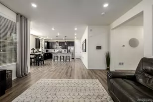 9781 Bennett Peak St, Littleton, CO 80125 - Photo 7