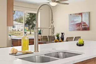 1157 Kingston St, Aurora, CO 80010 - Photo 7