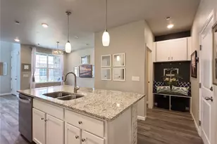 8428 Galvani Trl, Littleton, CO 80129 - Photo 9