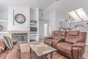 2675 S Deframe Cir, Lakewood, CO 80228 - Photo 5