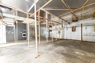 2050 S Irving St, Denver, CO 80219 - Photo 21