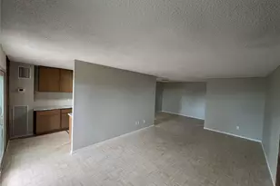 2880 S Locust Street, Denver, CO 80222 - Photo 9