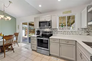 18925 W 59th Pl, Golden, CO 80403 - Photo 9