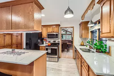 8845 W 81st Drive, Arvada, CO 80005 - Photo 9