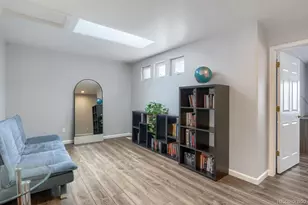 4590 S Auckland Ct, Aurora, CO 80015 - Photo 23