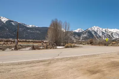 6435 E State Highway 82, Twin Lakes, CO 81251 - Photo 37
