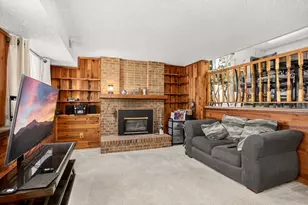 4684 Chandler Ct, Denver, CO 80239 - Photo 17