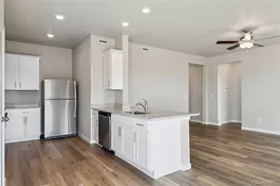 48215 Shetland Dr, Bennett, CO 80102 - Photo 9