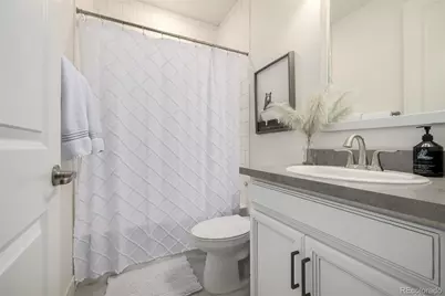 8863 Fraser River Loop, Littleton, CO 80125 - Photo 15