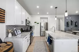 8863 Fraser River Loop, Littleton, CO 80125 - Photo 7