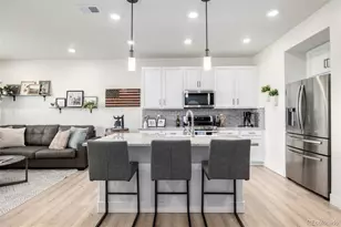 8863 Fraser River Loop, Littleton, CO 80125 - Photo 5