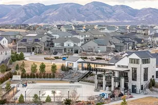 8863 Fraser River Loop, Littleton, CO 80125 - Photo 23