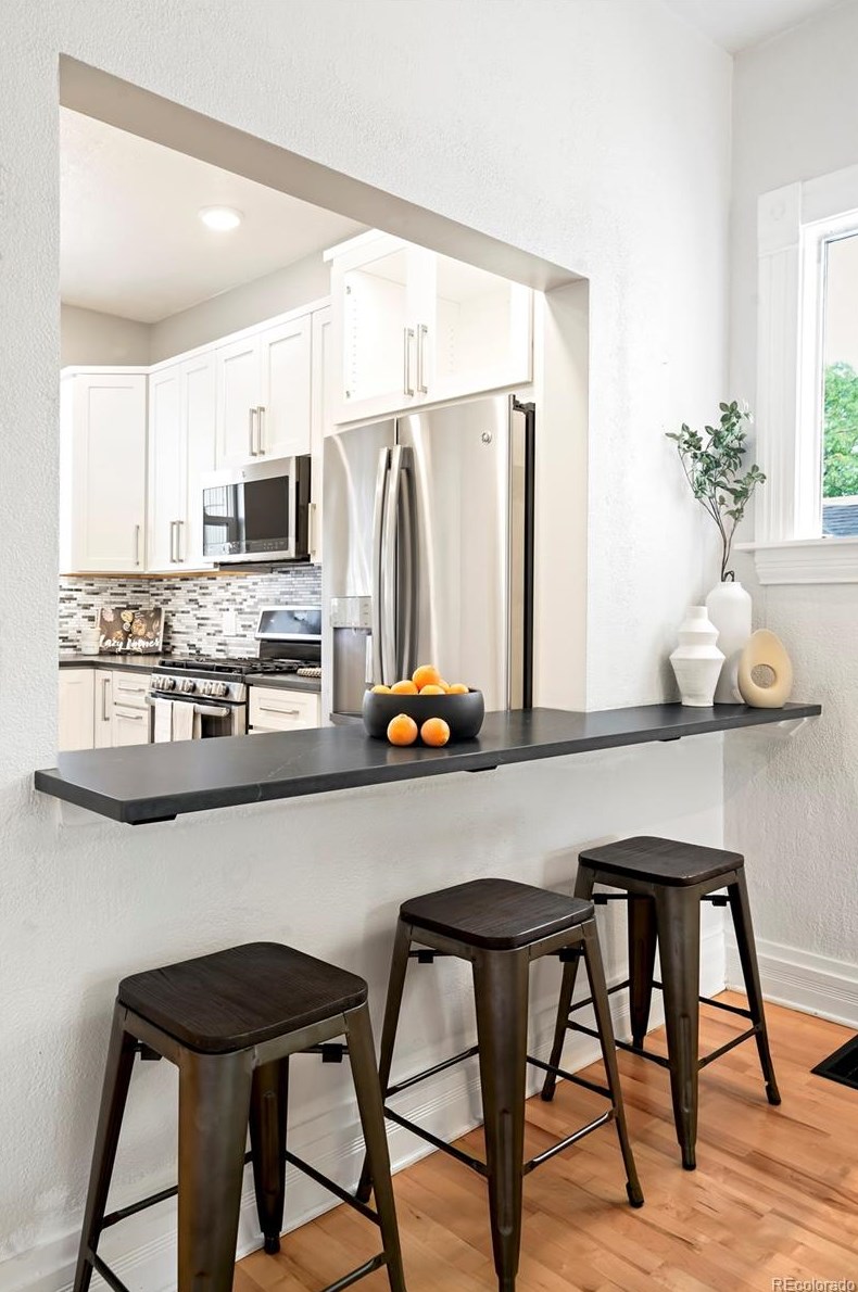 169 Ogden St, Denver CO  80209-2319 exterior