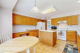820 Redwood Ct, Littleton, CO 80126 - Photo 5