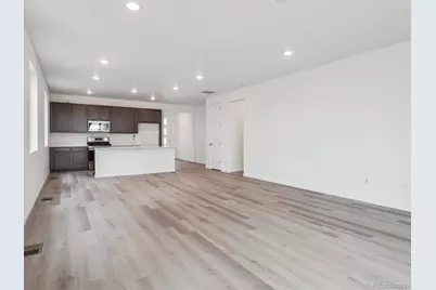 24787 E 40th Avenue, Aurora, CO 80019 - Photo 9