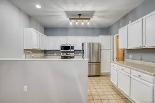 1538 Bennet Mountain Rd, Castle Rock, CO 80109 - Photo 7