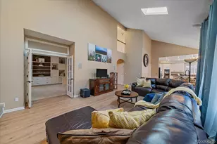 8012 S Clayton Cir, Centennial, CO 80122 - Photo 17