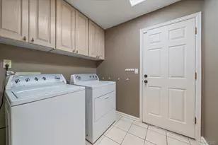 8012 S Clayton Cir, Centennial, CO 80122 - Photo 21