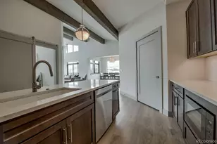 37 W 4th St, Silverthorne, CO 80498 - Photo 21
