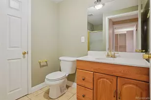 7711 S Monaco Cir E, Centennial, CO 80112 - Photo 37