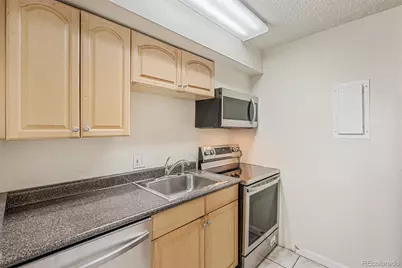 1020 15th Street #27D, Denver, CO 80202 - Photo 3
