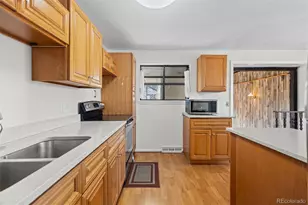 1841 S Saulsbury Ct, Lakewood, CO 80232 - Photo 7