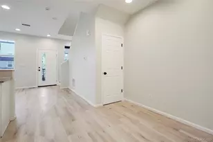 16249 E Elk Dr, Denver, CO 80239 - Photo 19