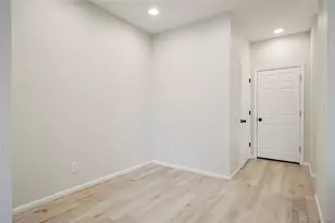 16249 E Elk Dr, Denver, CO 80239 - Photo 17