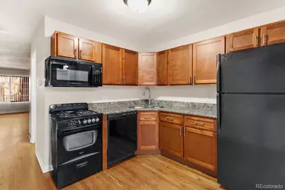 61 S Sable Boulevard #C15, Aurora, CO 80012 - Photo 9