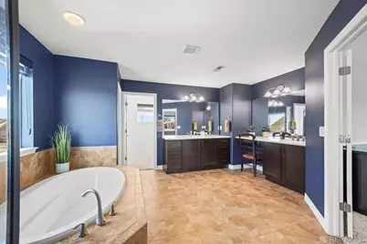 8149 S Blackstone Parkway, Aurora, CO 80016 - Photo 29