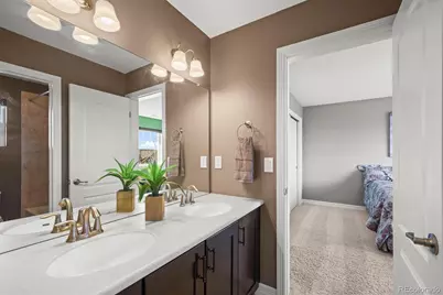 8149 S Blackstone Parkway, Aurora, CO 80016 - Photo 35