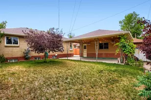 1009 Kenton St, Aurora, CO 80010 - Photo 27