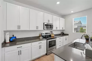24235 E Ohio Dr, Aurora, CO 80018 - Photo 11