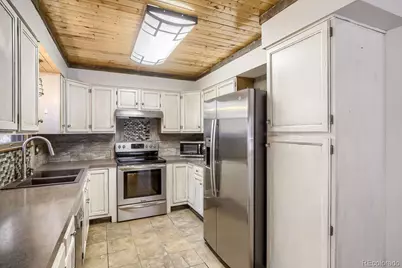 3310 33rd Avenue Court, Greeley, CO 80634 - Photo 9
