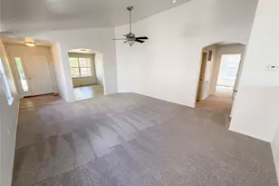 10273 Olathe St, Commerce City, CO 80022 - Photo 9